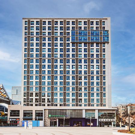 Holiday Inn Express Shanghai Baoyang By Ihg Eksteriør billede