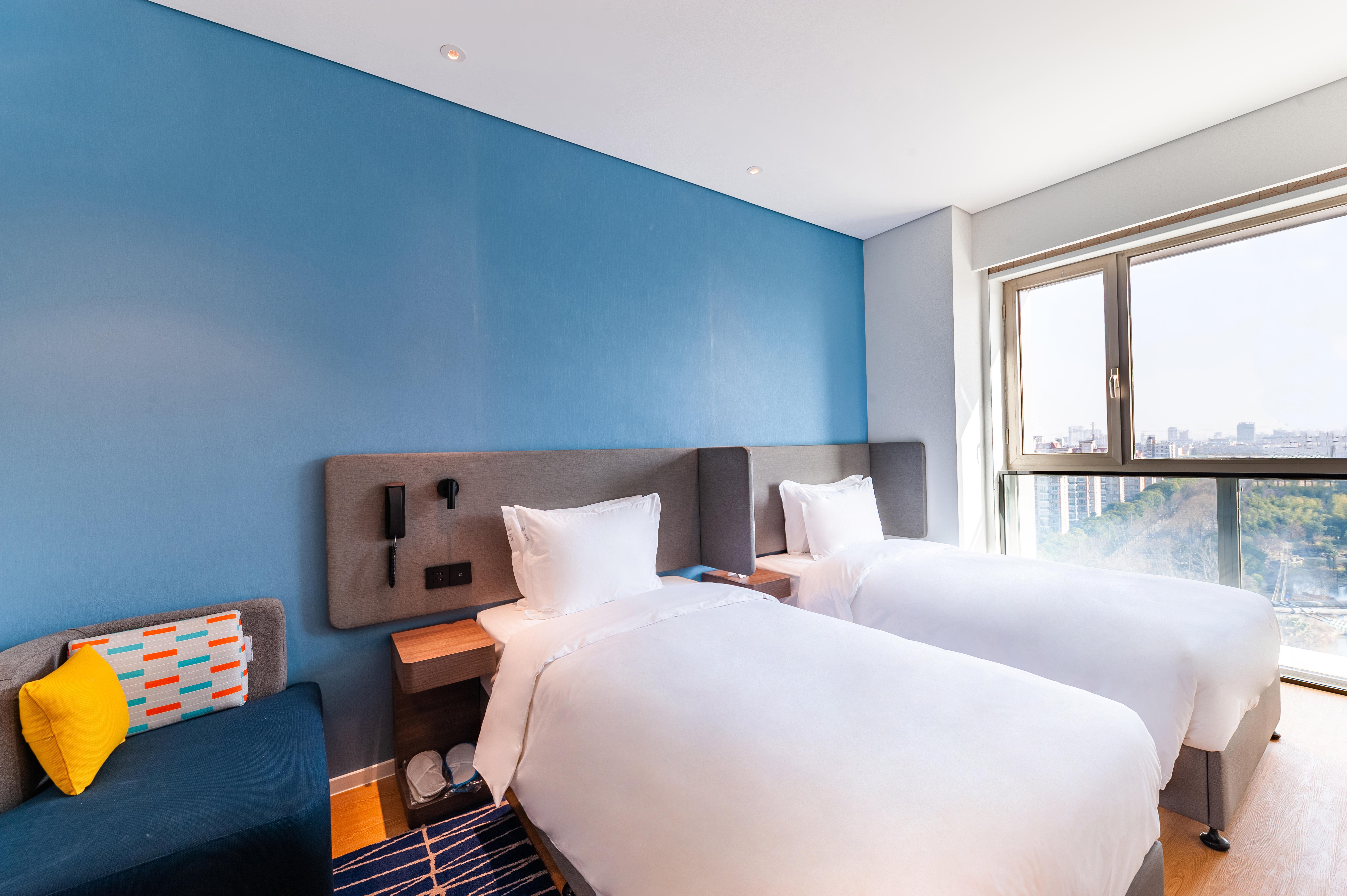 Holiday Inn Express Shanghai Baoyang By Ihg Eksteriør billede